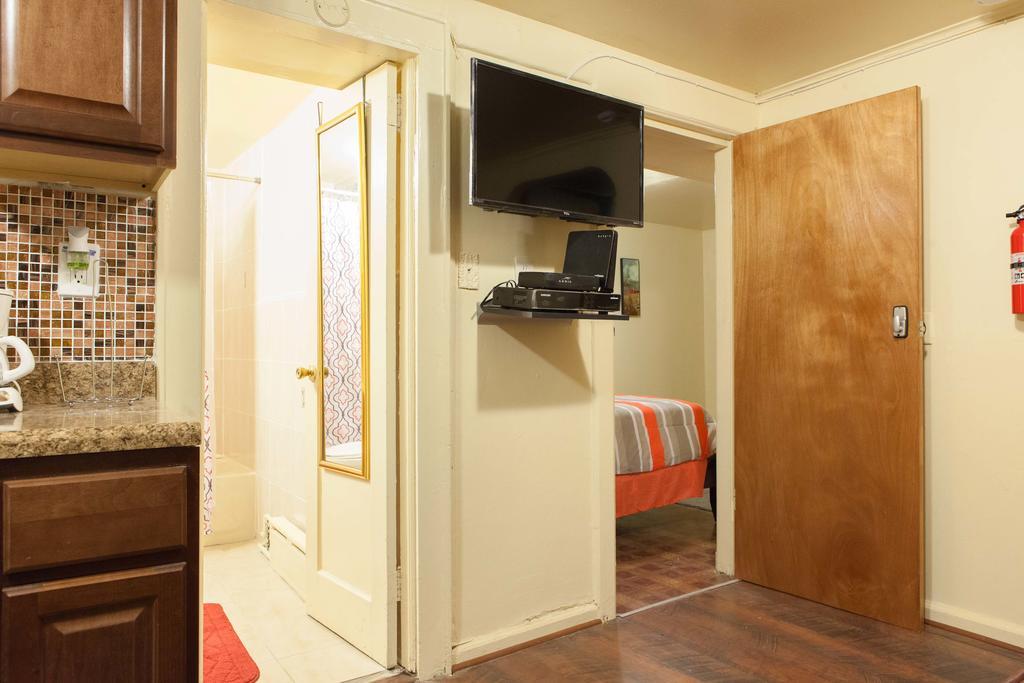 Studio And 1 Bedroom Apartments - Bronx Nova York Exterior foto