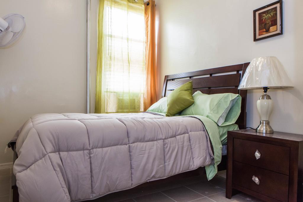 Studio And 1 Bedroom Apartments - Bronx Nova York Exterior foto