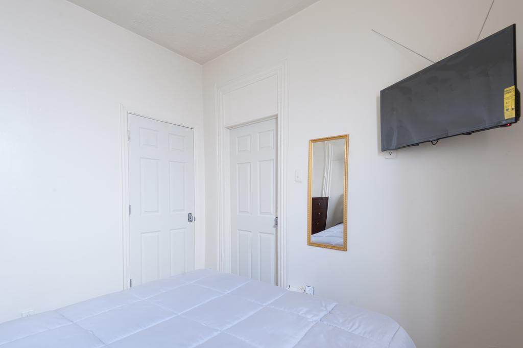 Studio And 1 Bedroom Apartments - Bronx Nova York Exterior foto