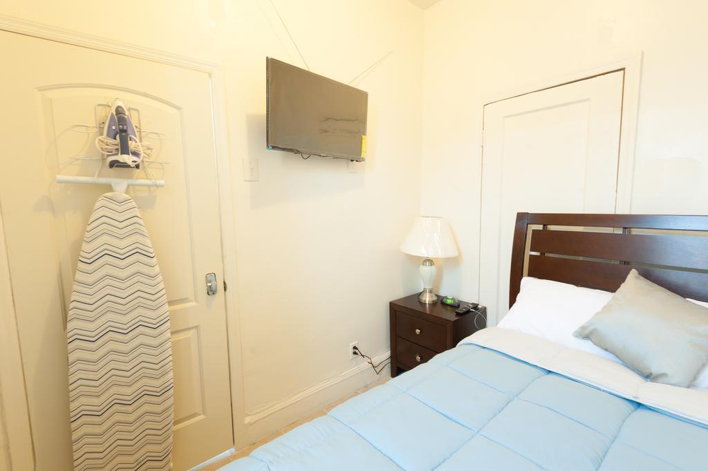 Studio And 1 Bedroom Apartments - Bronx Nova York Exterior foto